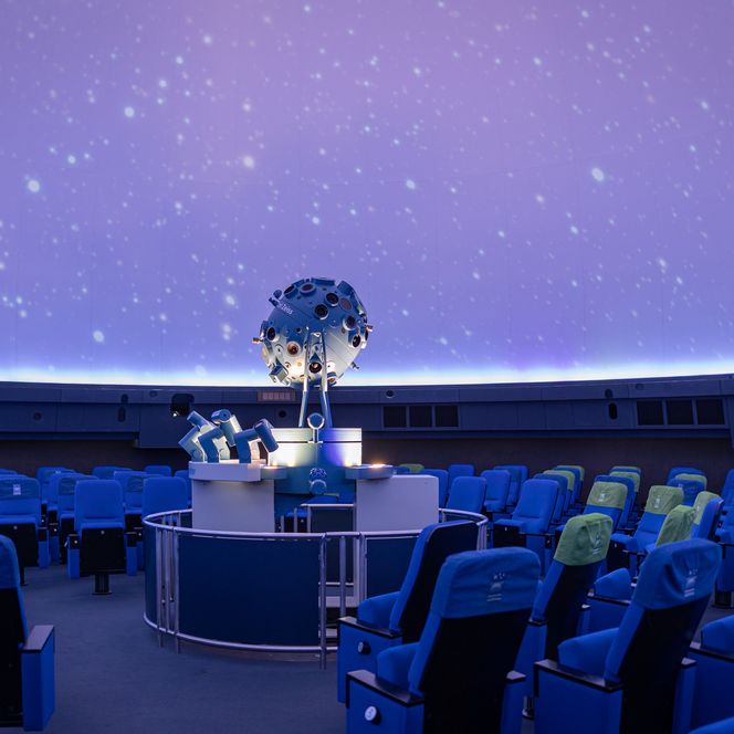 Sternenprojektor im Planetarium Wolfsburg