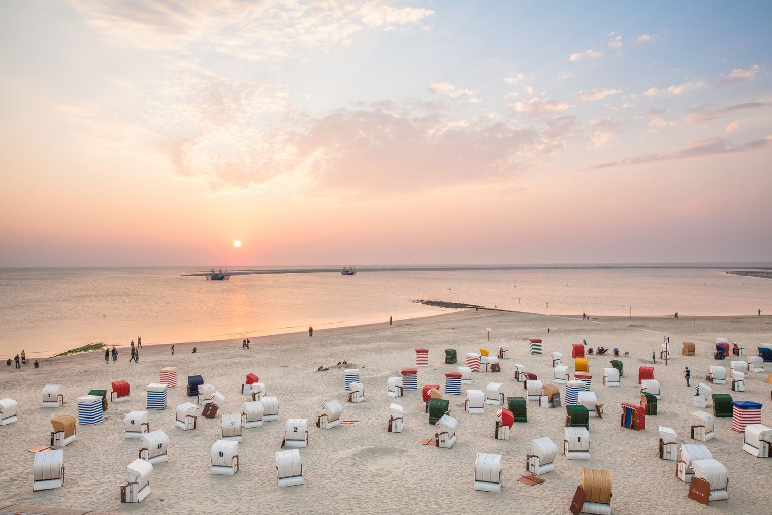 Sonnenuntergang am Strand