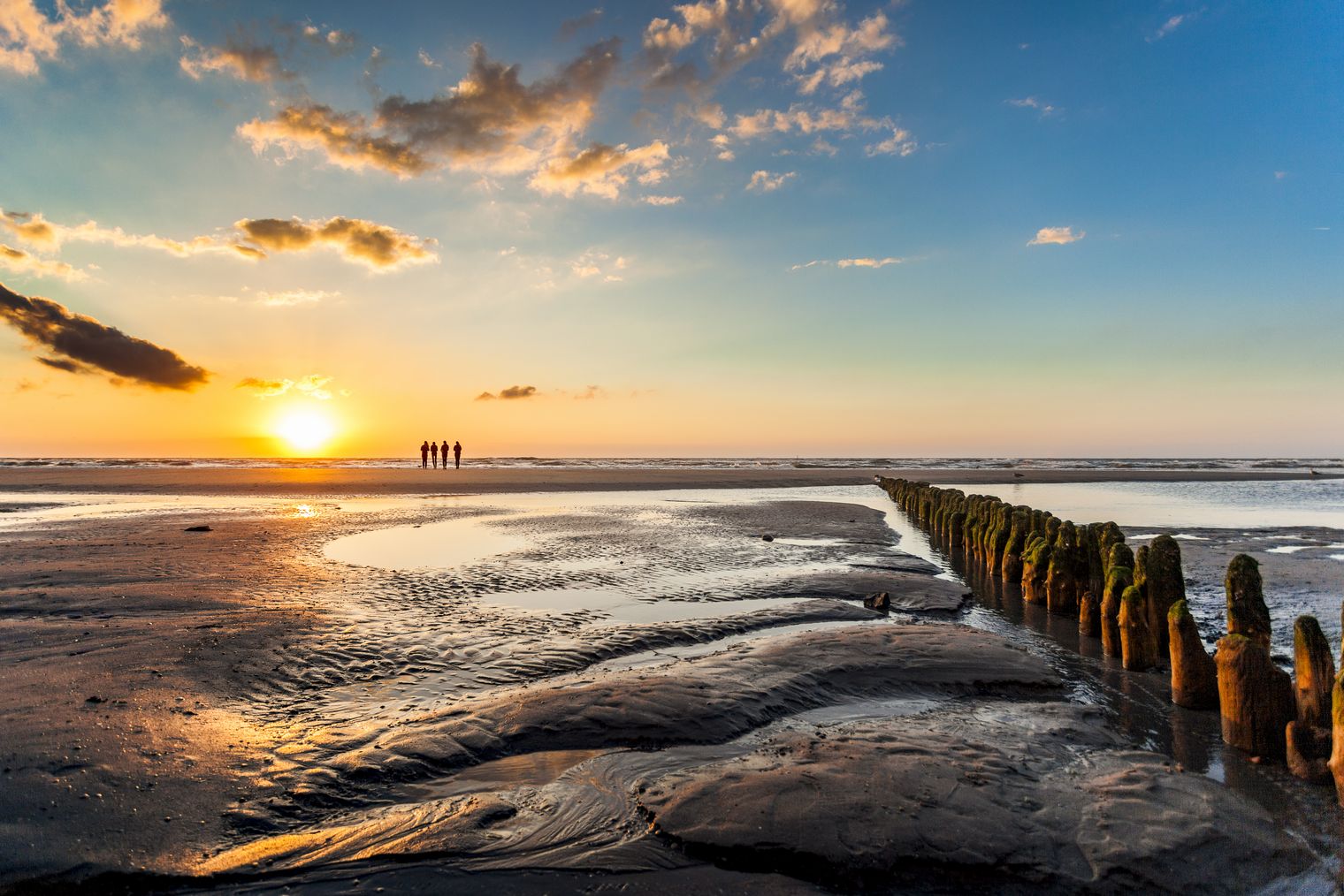 Sonnenuntergang im Wattenmeer