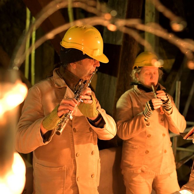 Flötenkonzert auf dem Weihnachtsmarkt unter Tage in Rammelsberg