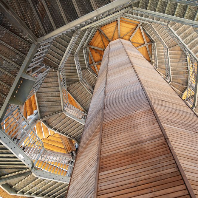 Binnen in de Harz toren in Torfhaus