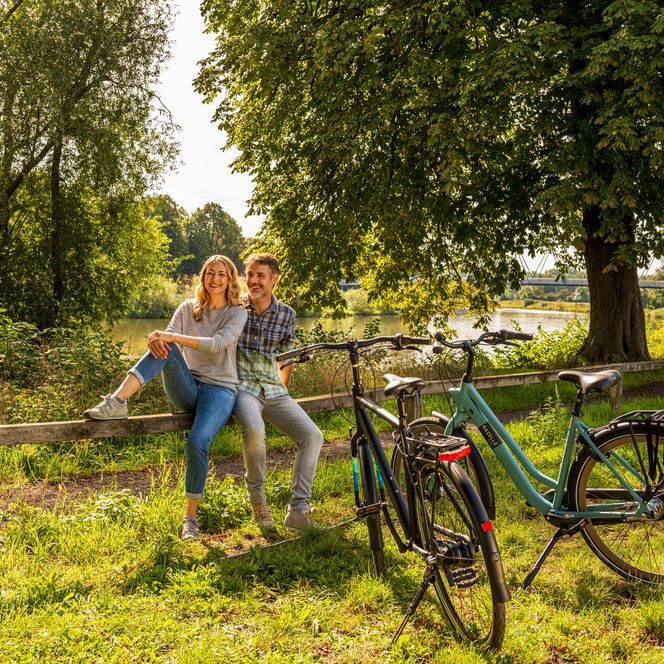 Radfahrer an der Weser