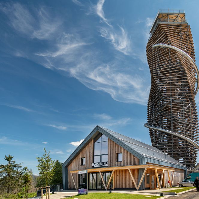 De ingang van de Harz Toren in Torfhaus