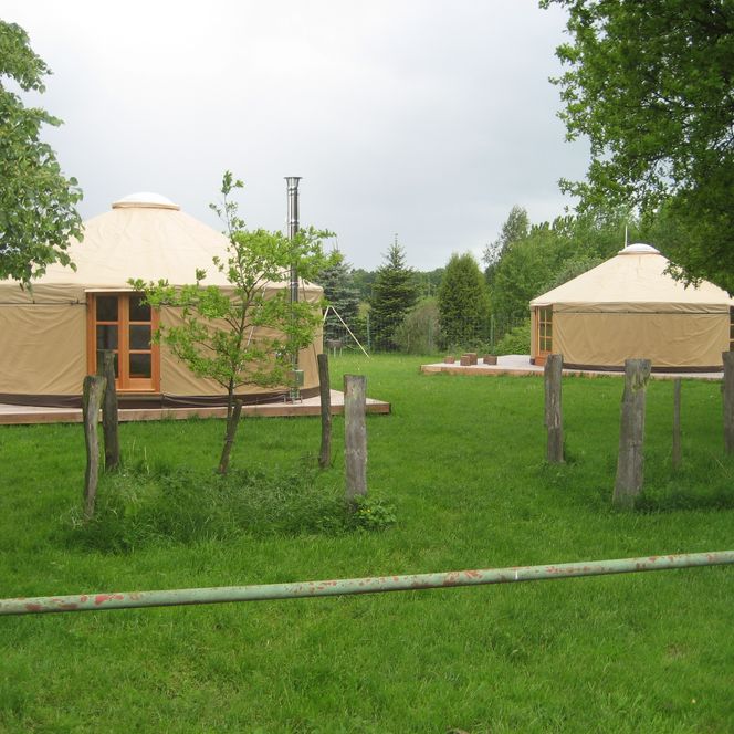 Wohnen in einer mongolischen Jurte Unser kleiner Hof