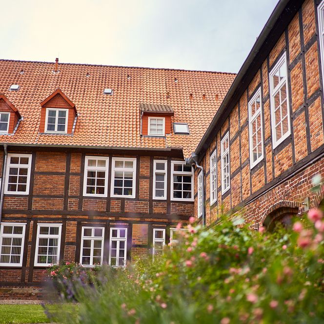 Innenhof Dom St. Maria und Cäcilia