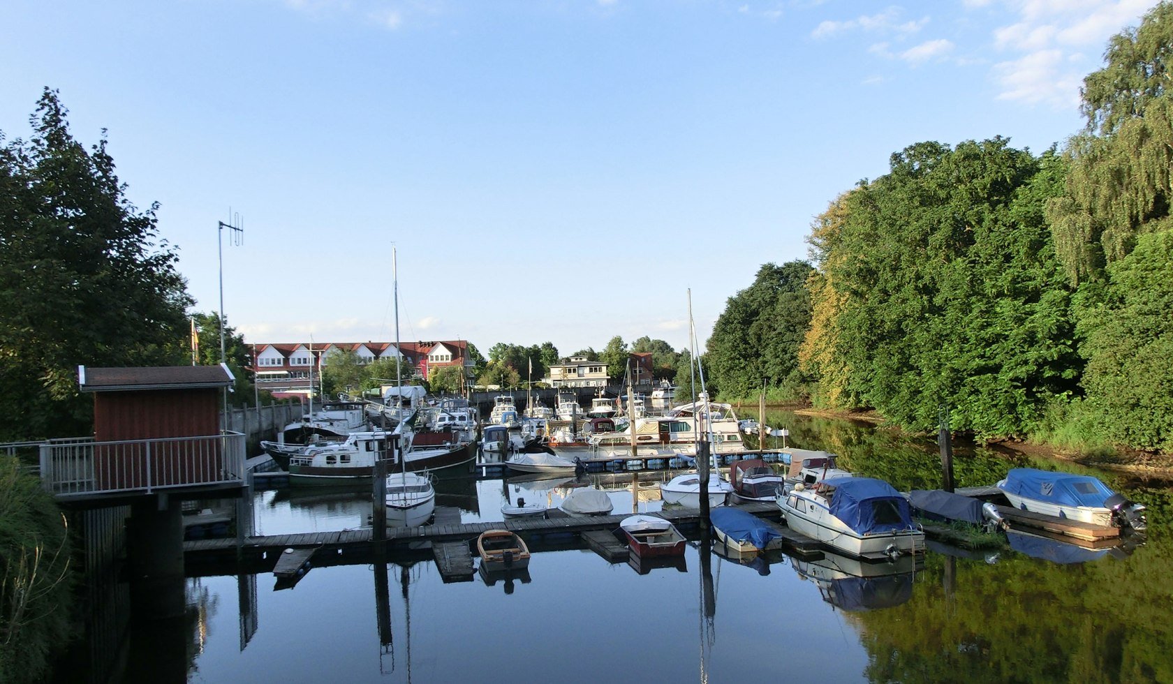 Der Hafen Bremervörde mit seinen Booten, © TouROW