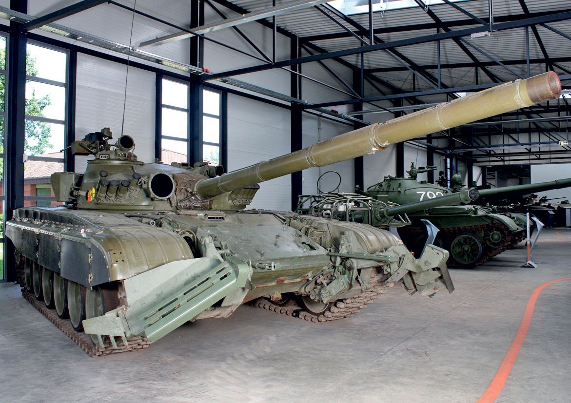 Panzer in einer Halle, © Deutsches Panzermuseum Munster / Engau / Raths