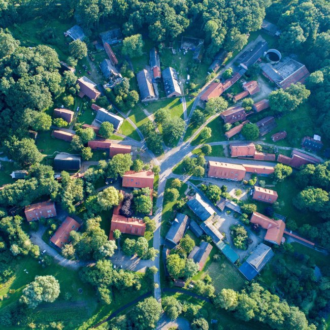 Luftaufnahme des Rundlingsdorfs Lübeln, © Skyimage21