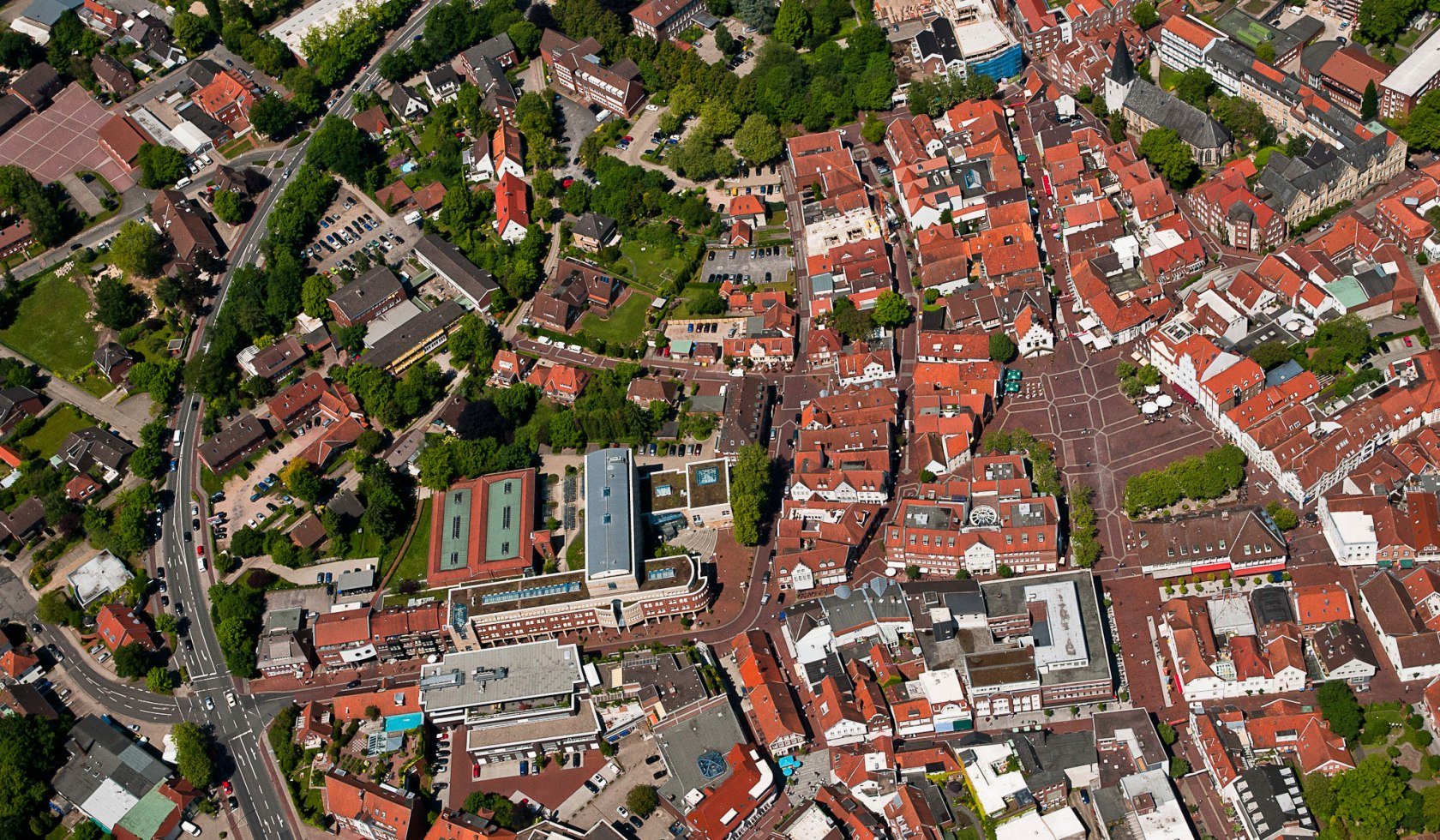 Luftaufnahme von Lingen im Emsland, © Lingen Wirtschaft + Tourismus GmbH / Helmut Kramer