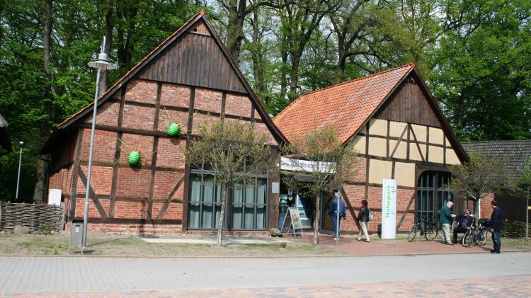 Das Informationszentrum des Naturparks in Steinhude., © Region Hannover