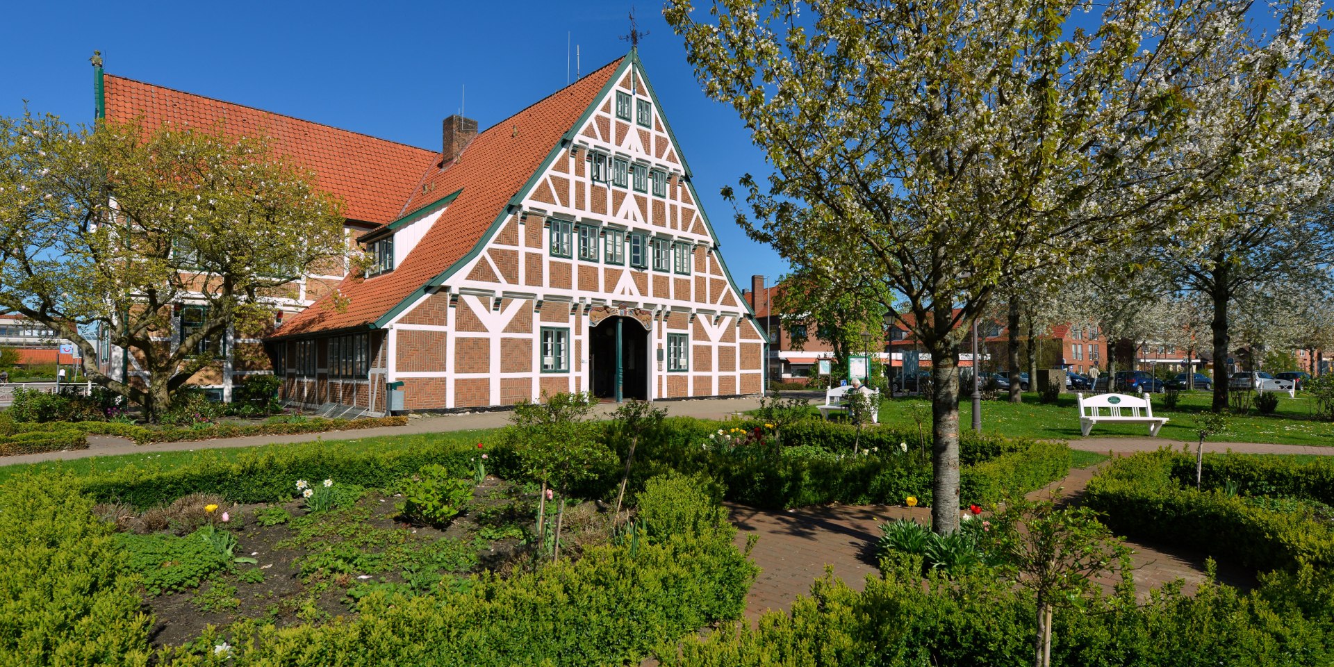 Gräfenhaus in Jork im Landkreis Stade, © TMN/Dieter Schinner