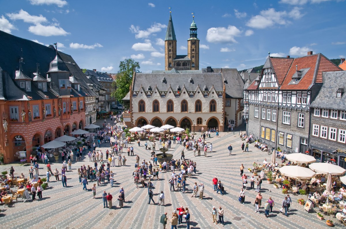 Marktplatz in Goslar, © GOSLAR marketing GmbH / Stefan Schiefer