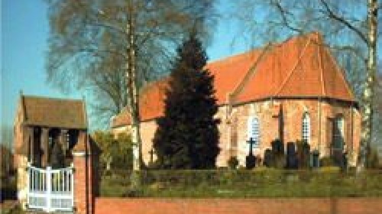 St. Paulus Kirche Filsum, © Tourist-Information Detern / Silke Gärtner