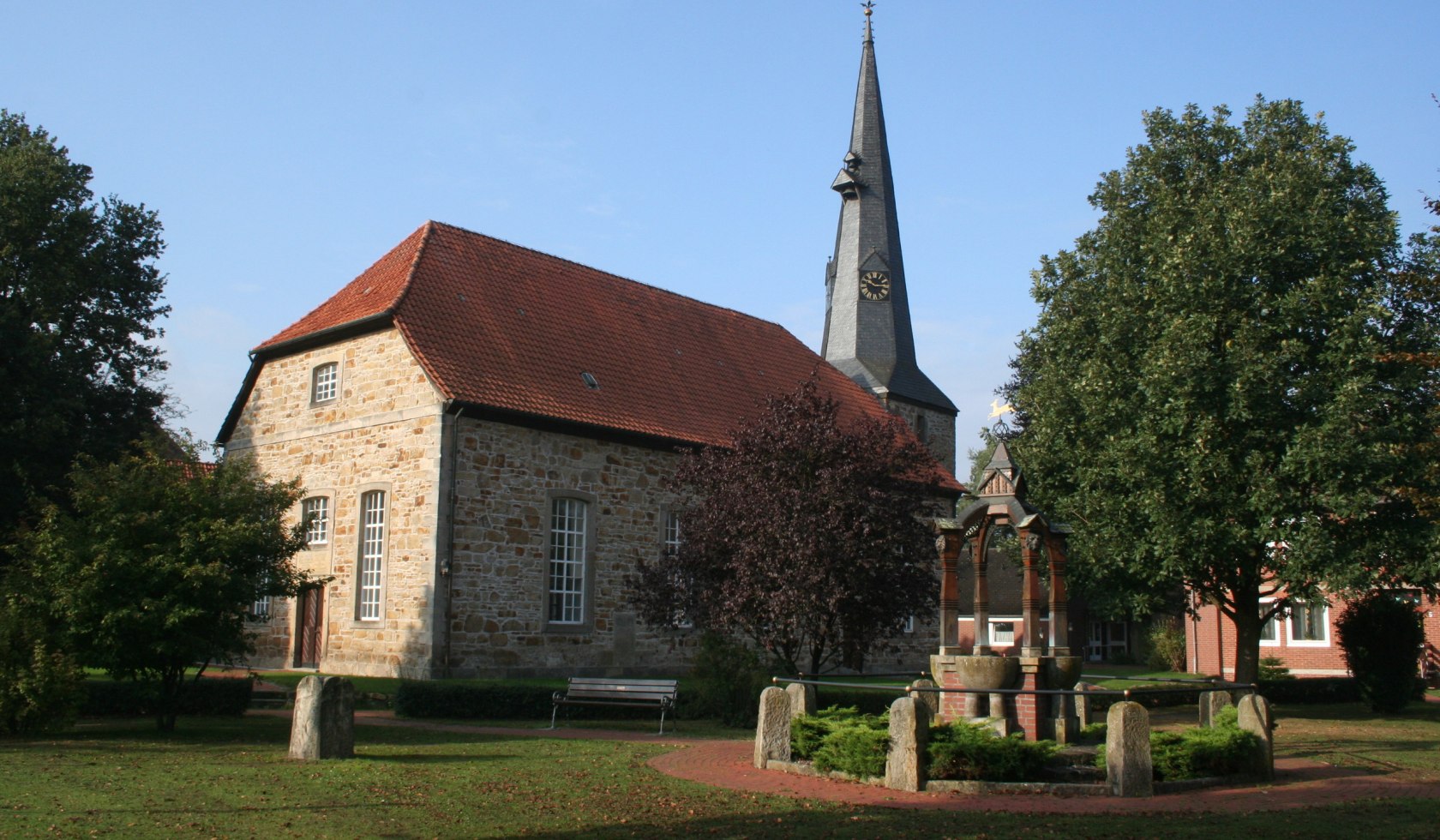 Kirche Rehburg am Pilgerweg Loccum Volkenroda, © Mittelweser Touristik GmbH
