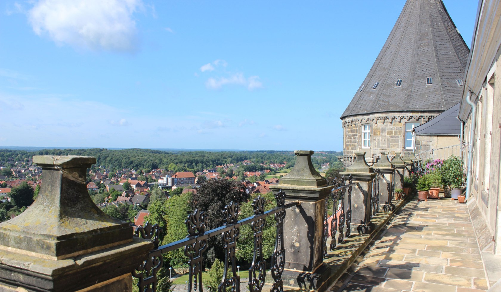 Blick auf die Stadt Bentheim von der Burg, © Grafschaft Bentheim Tourismus e.V./ Mitarbeiter Grafschaft Bentheim Tourismus e.V.