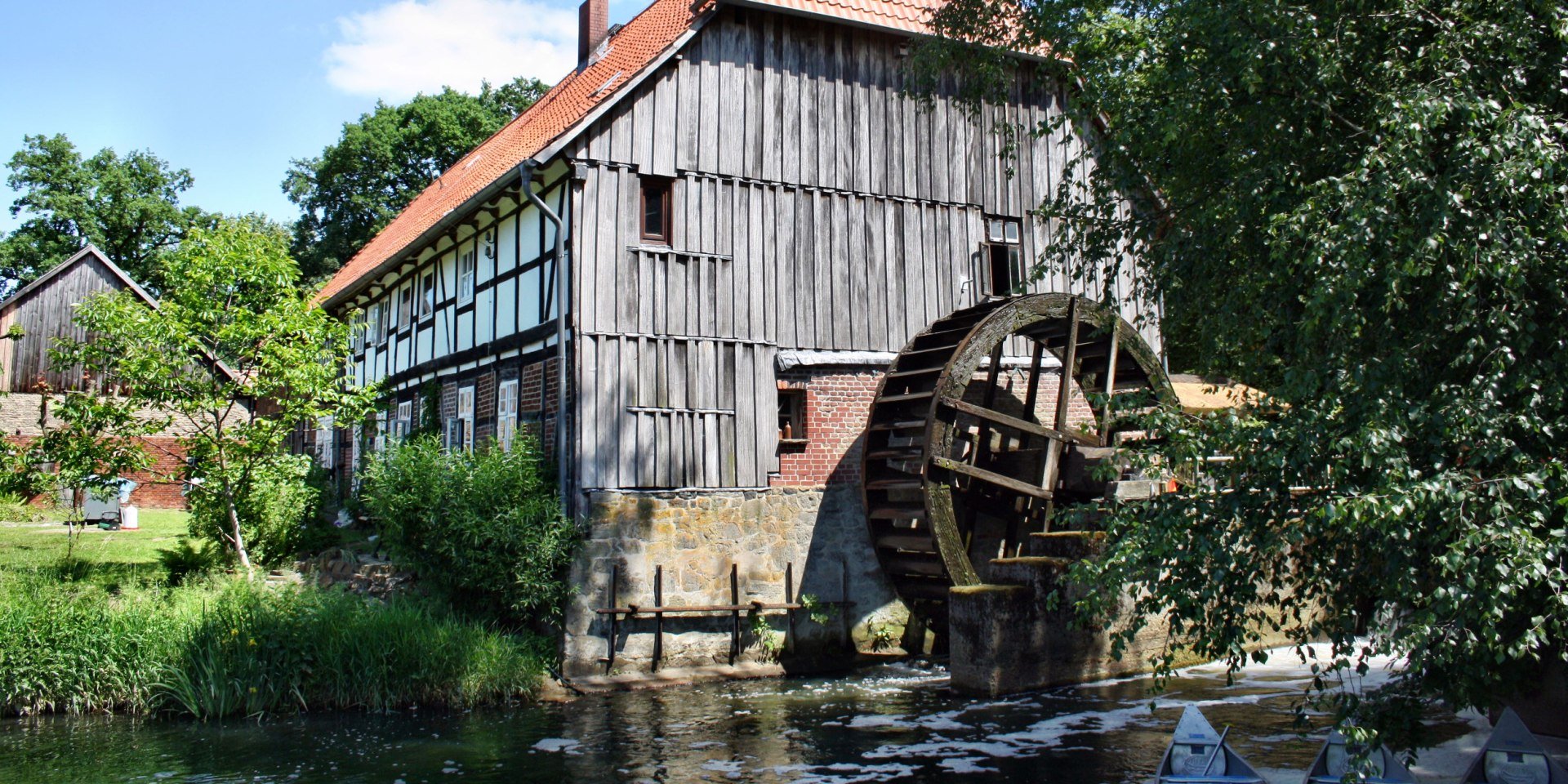 Eltzer Mühle an der Fuhse, © Dieter Goldmann / pixelio