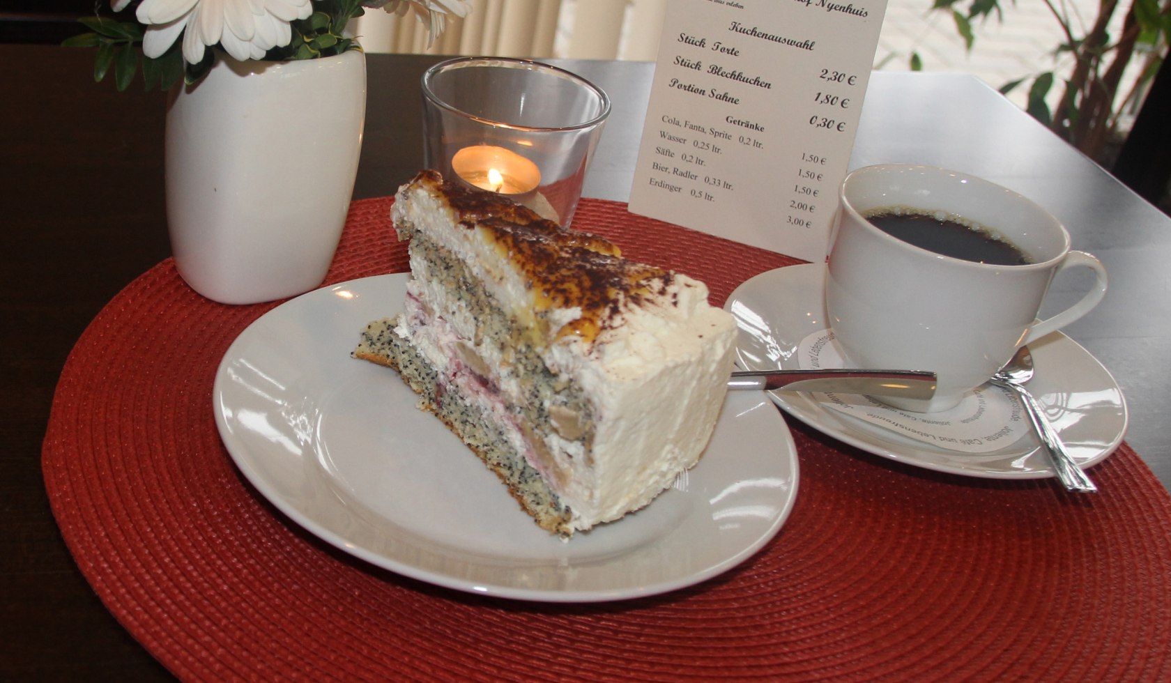 Torte im Café Nyenhuis, © Ulrike und Johannes Nyenhuis
