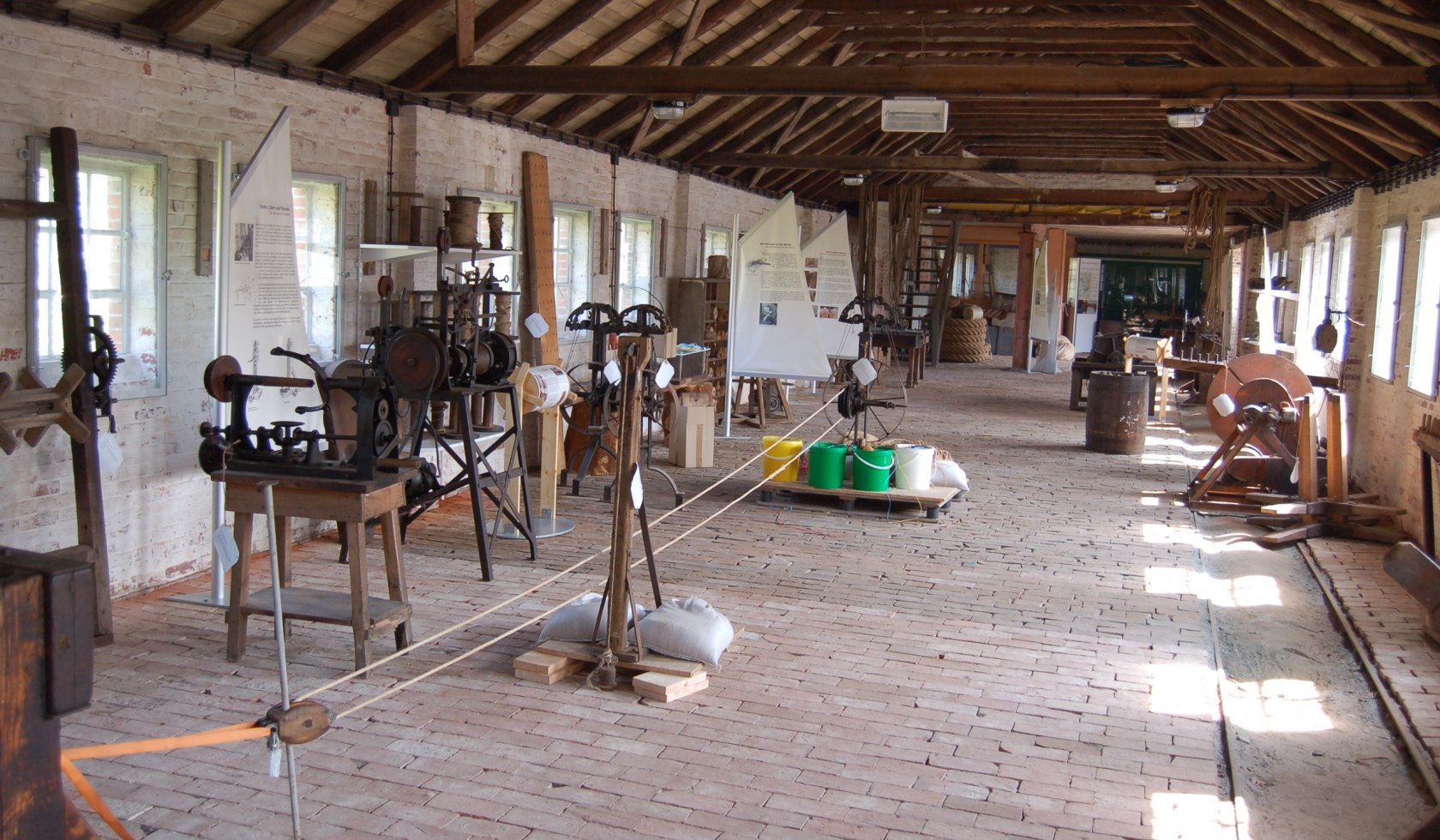 In der alten Seilerei Oldersum wurden Taue und Tampen für Schiffe hergestellt., © Touristinformation Moormerland