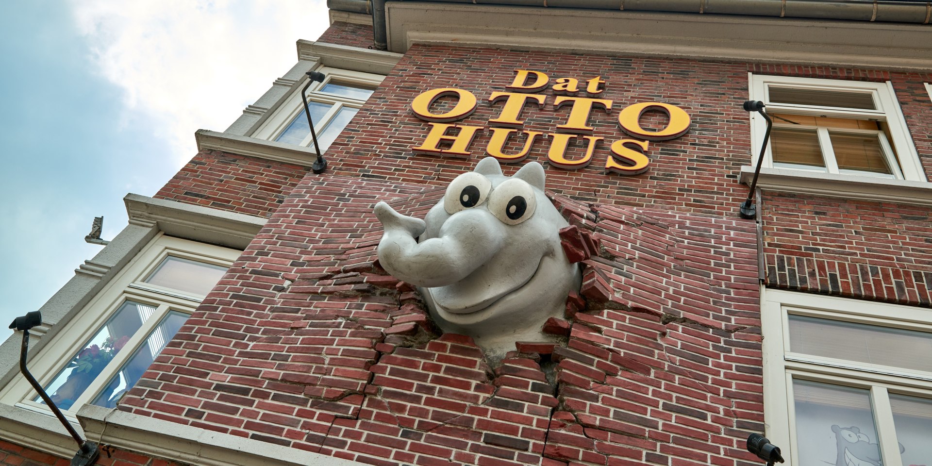 Ottifant an Hausfront von Otto Huus, © Achim Meurer