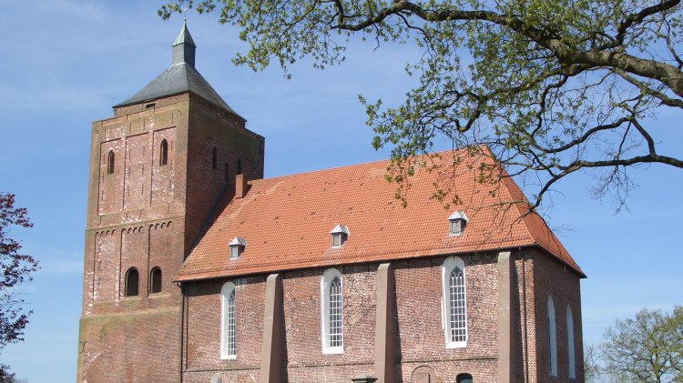 Warnfriedkirche in Osteel, © Helmut Kirschstein / Helmut Kirschstein