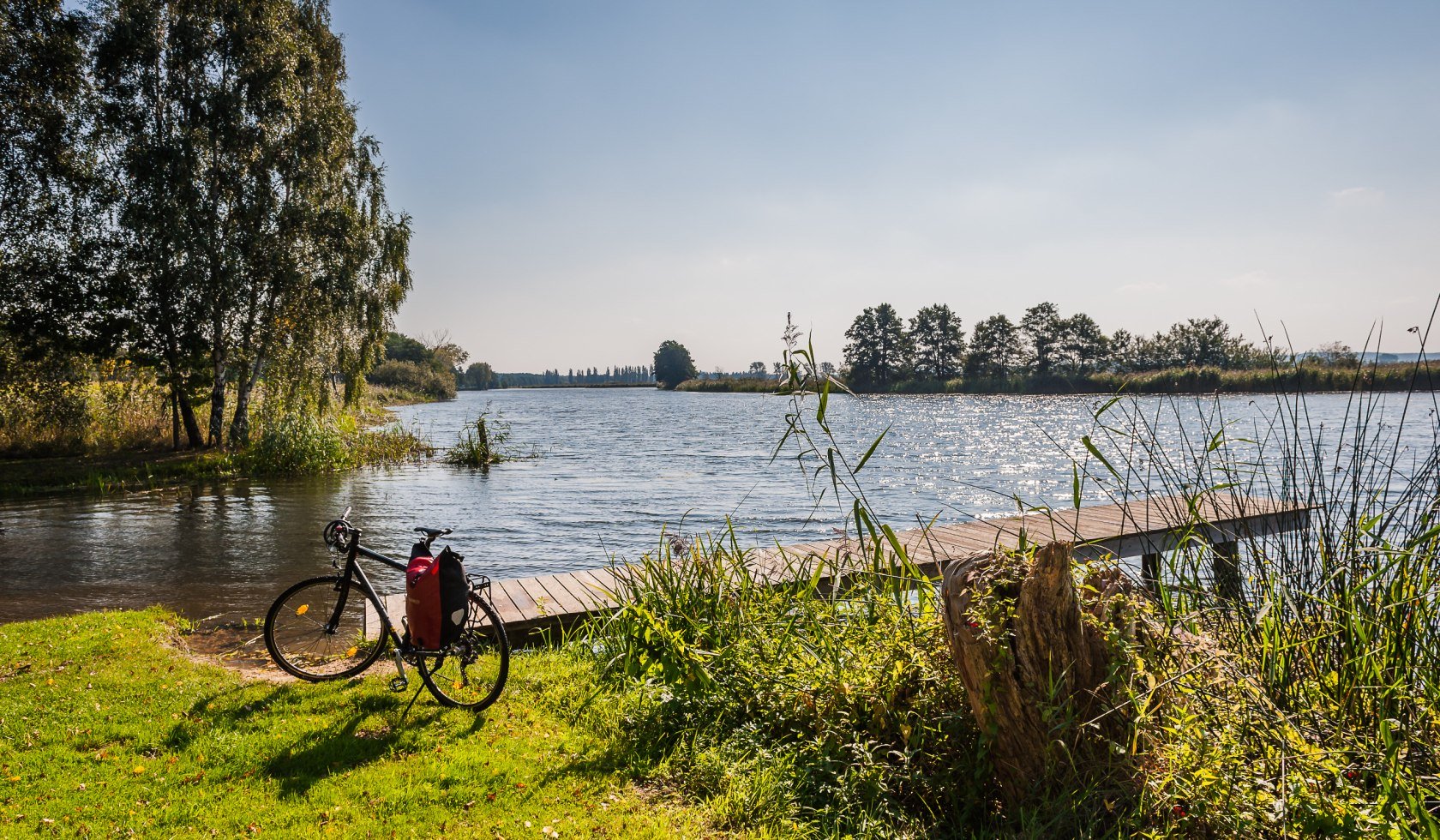 Fahrrad am Zeetzer See im Amt Neuhaus, © TMN/Markus Tiemann