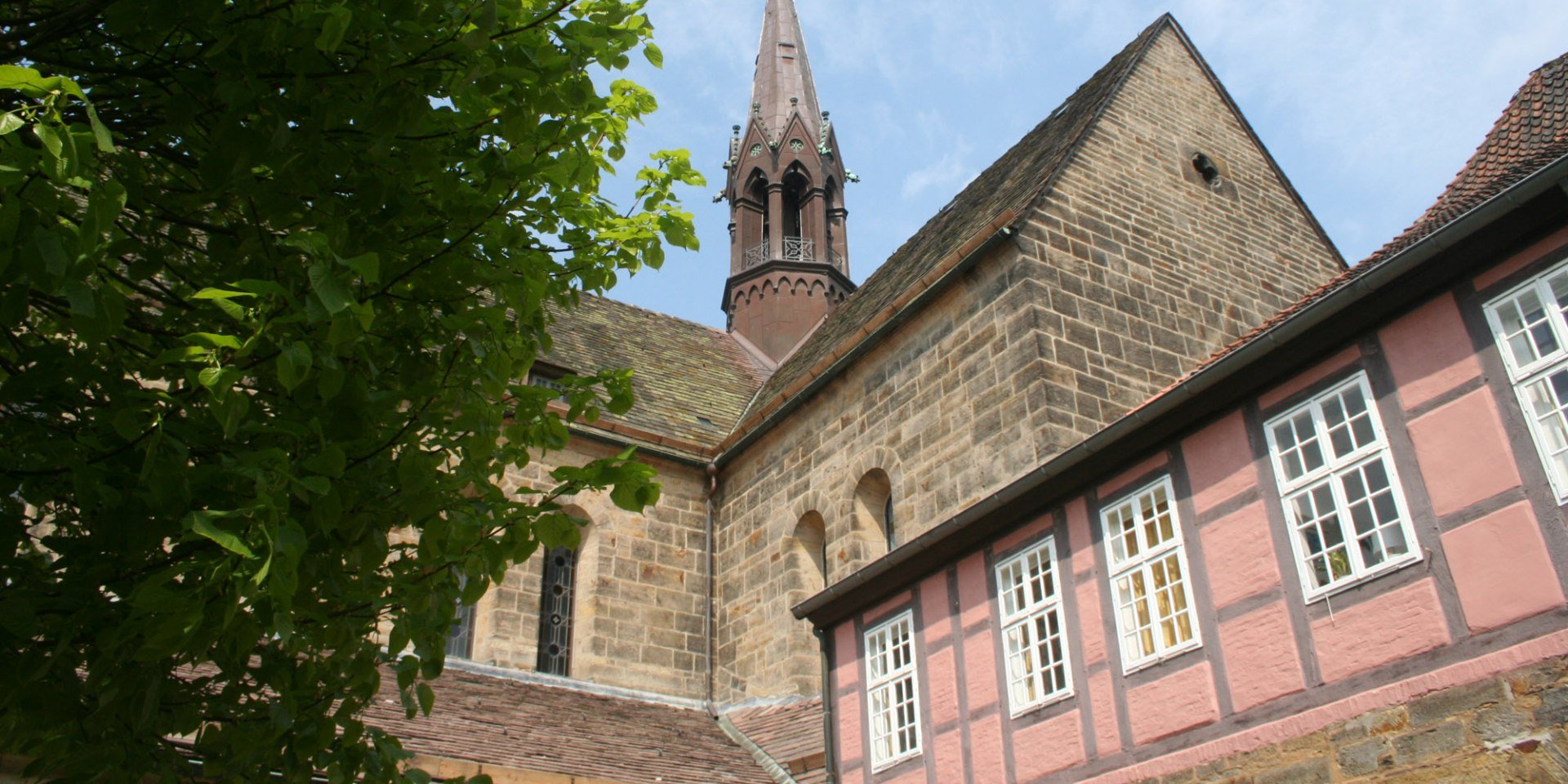 Blick auf den Turm der Klosterkirche Loccum, © Mittelweser-Touristik GmbH